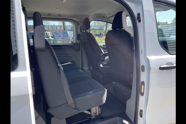Ford Transit Custom 340 2.0 TDCI L2H1 Trend DC 5 persoons / originele Ford dubbel cabine / bpm vrij / NIEUW / vaste prijs rijklaar € 39.950 ex btw / lease vanaf € 715 / airco / cruise / vol opties !