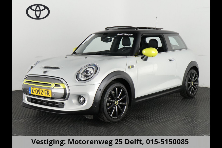 MINI Mini Electric Yours 33 kWh . SCHUIF-/KANTELDAK . LEDER . LICHTMETALEN VELGEN . PRIVACY GLASS