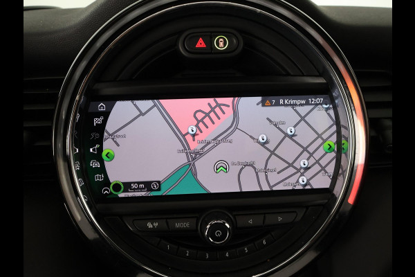 MINI Mini Electric Yours 33 kWh . SCHUIF-/KANTELDAK . LEDER . LICHTMETALEN VELGEN . PRIVACY GLASS