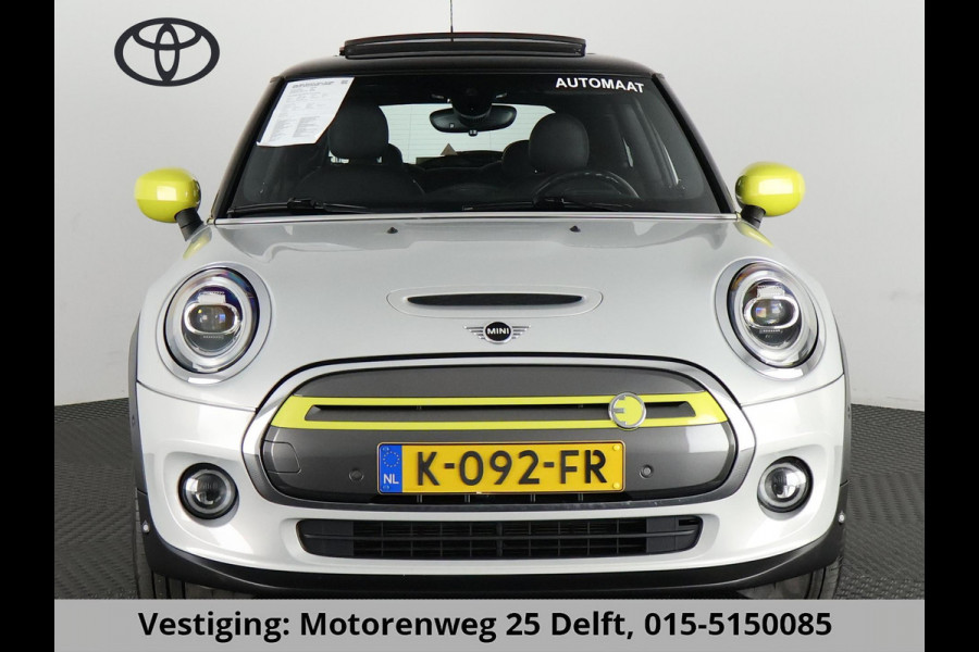 MINI Mini Electric Yours 33 kWh . SCHUIF-/KANTELDAK . LEDER . LICHTMETALEN VELGEN . PRIVACY GLASS