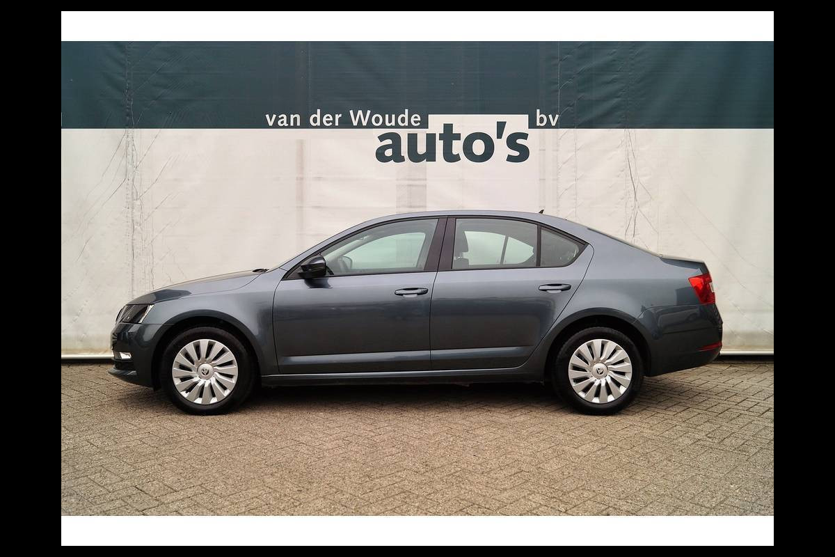 Škoda Octavia 1.0 TSI 115pk Greentech Ambition 5-drs -NAVI- Škoda Octavia 1.0 TSI 115pk Greentech Ambition 5-drs -NAVI-
