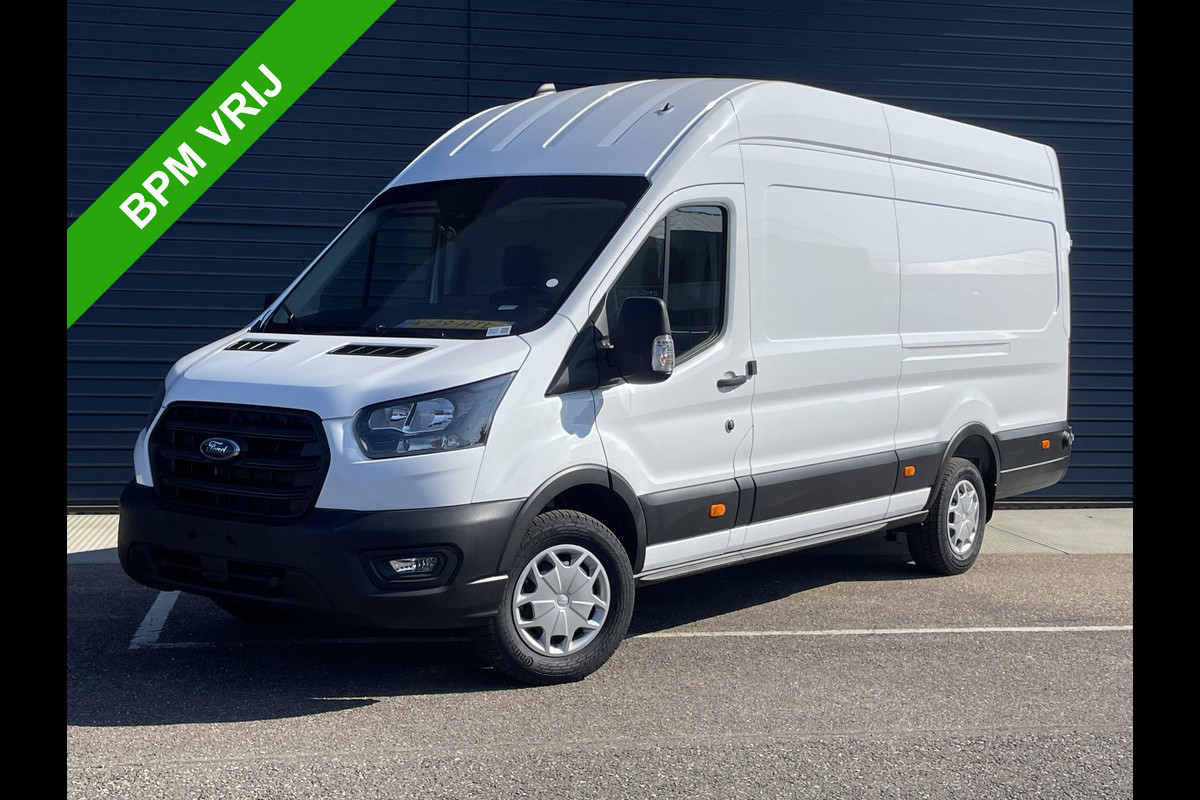 Ford Transit 350 2.0 TDCI L4H3 Trend RWD Navigatie / Trekhaak Ford Transit 350 2.0 TDCI L4H3 Trend RWD Navigatie / Trekhaak