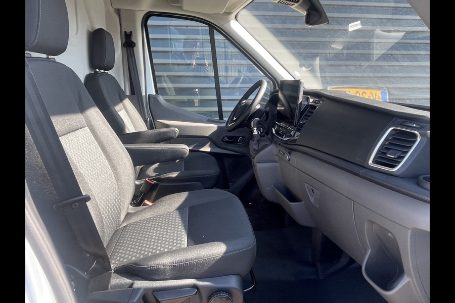 Ford Transit 350 2.0 TDCI L4H3 Trend RWD Navigatie / Trekhaak