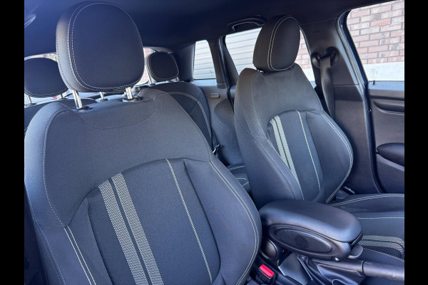 MINI One 1.2 / 102 PK / Navigatie / 4 Nieuwe All-season banden / NED-Mini / Cruise Control