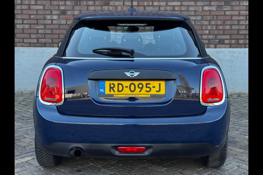MINI One 1.2 / 102 PK / Navigatie / 4 Nieuwe All-season banden / NED-Mini / Cruise Control