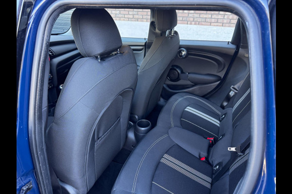 MINI One 1.2 / 102 PK / Navigatie / 4 Nieuwe All-season banden / NED-Mini / Cruise Control