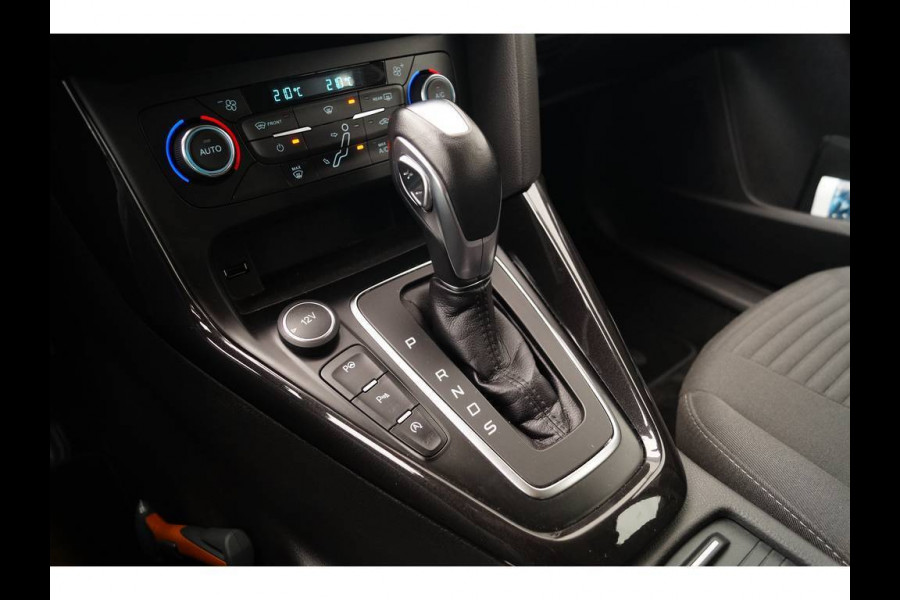 Ford Focus Wagon 1.5 TDCi 120pk Automaat Titanium -NAVI-PDC-
