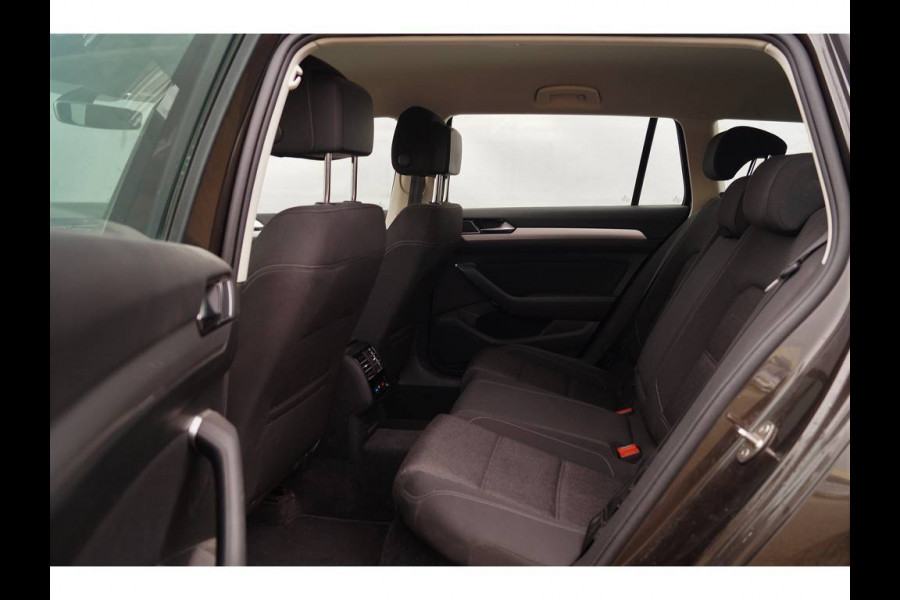 Volkswagen Passat Variant 1.6 TDI 120pk Comfortline Business -NAVI-