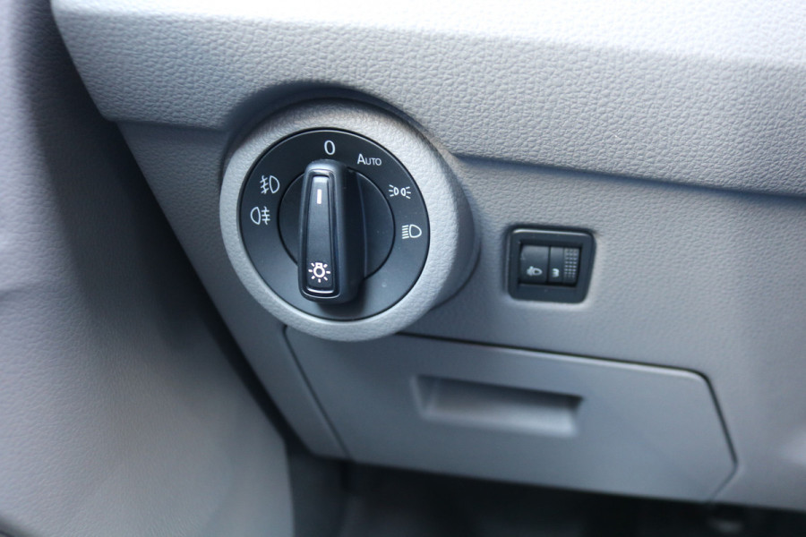 Volkswagen Transporter 2.0 TDI L2 H1 150pk Automaat Apple CarPlay