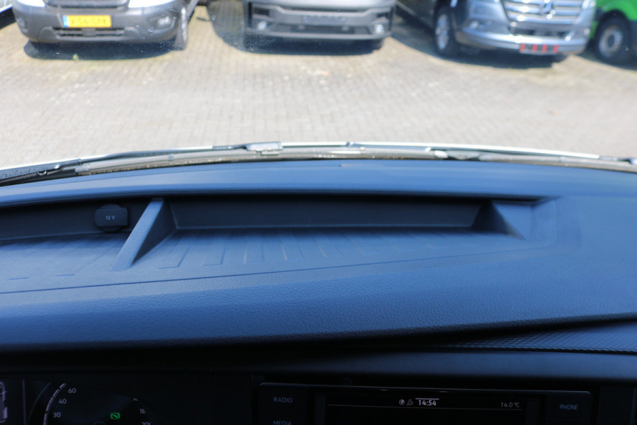 Volkswagen Transporter 2.0 TDI L2 H1 150pk Automaat Apple CarPlay