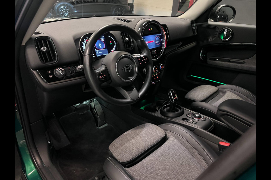 MINI Countryman 1.5 One COOPER 19''BLACK-LINE V-COCKPIT/NAVI/LED/DAB/CARPLAY/ECC/PDC/CAM//