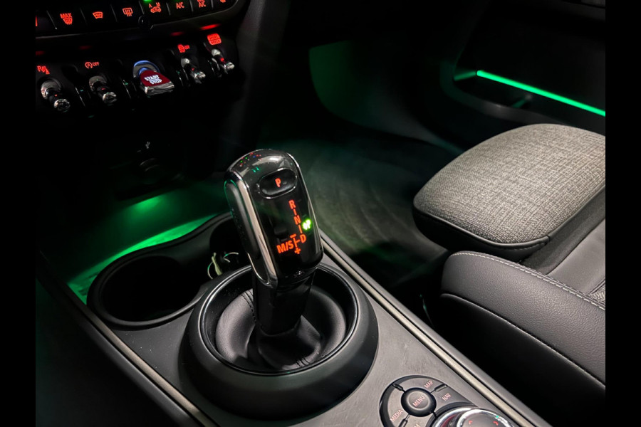 MINI Countryman 1.5 One COOPER 19''BLACK-LINE V-COCKPIT/NAVI/LED/DAB/CARPLAY/ECC/PDC/CAM//