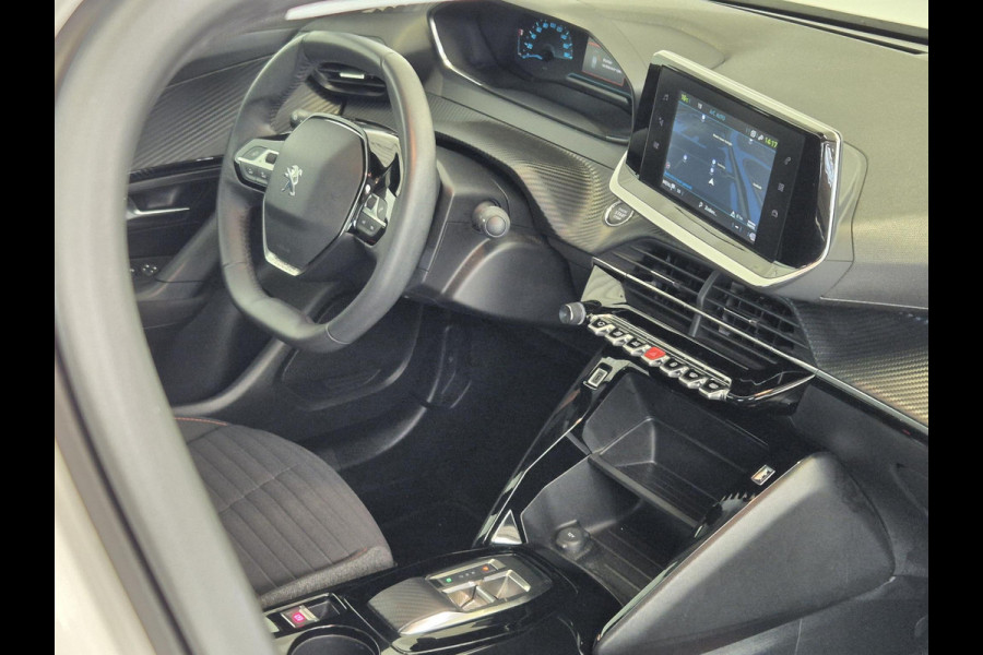 Peugeot e-2008 EV Active Pack 50 kWh | Navigatie | Parkeersensoren achter | Keyless start | Apple Carplay/Android Auto | All Season |