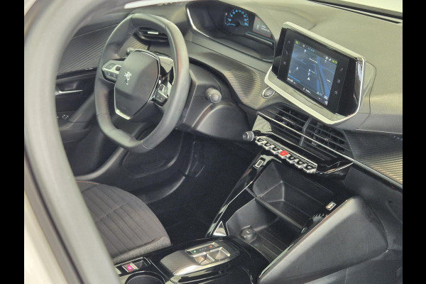 Peugeot e-2008 EV Active Pack 50 kWh | Navigatie | Parkeersensoren achter | Keyless start | Apple Carplay/Android Auto | All Season |