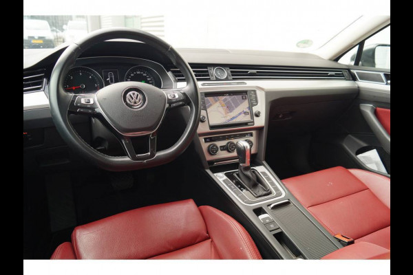 Volkswagen Passat Variant 1.6 TDI 120pk DSG Comfortline -NAVI-LEER-