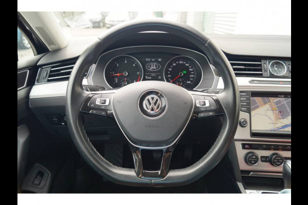 Volkswagen Passat Variant 1.6 TDI 120pk DSG Comfortline -NAVI-LEER-