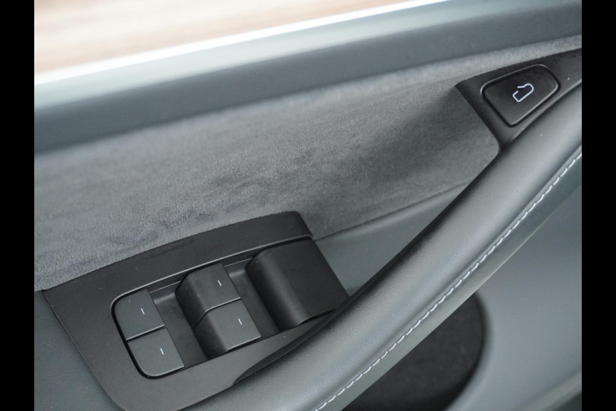 Tesla Model Y Performance AWD 75 kWh AUTOPILOT | LEDER | PANO | TESLA GARANTIE T/M 6-2026