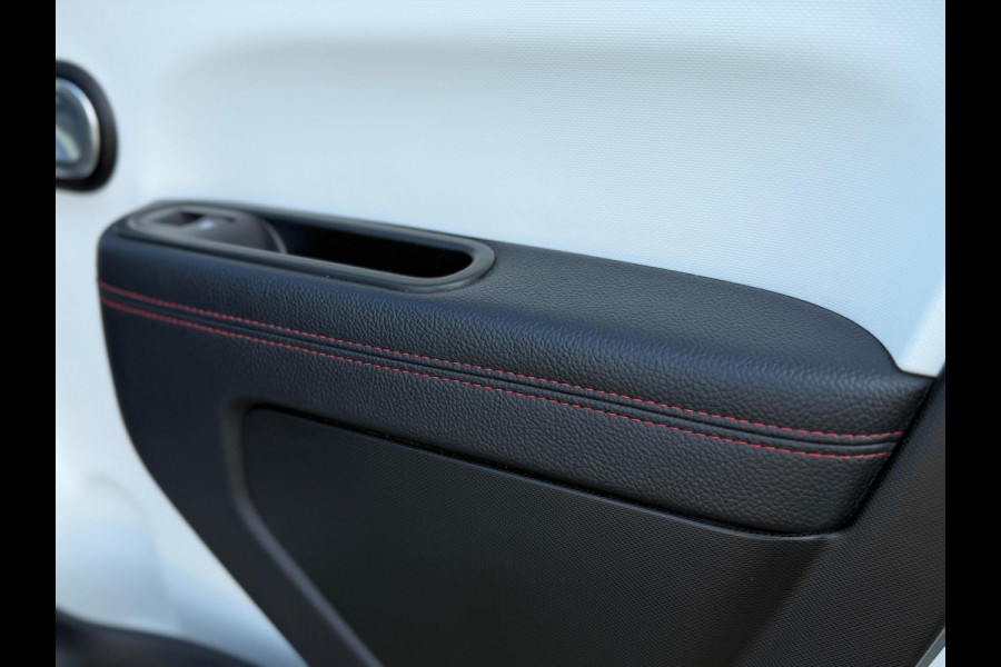 Renault Twingo 0.9 TCe Intens CarPlay LED Camera