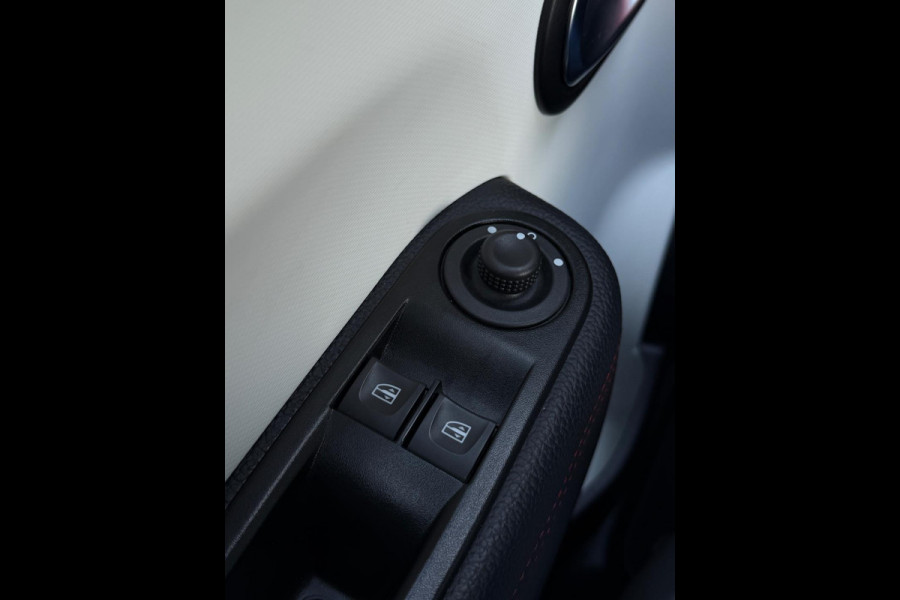 Renault Twingo 0.9 TCe Intens CarPlay LED Camera