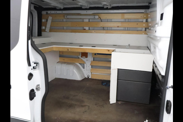 Renault Trafic 2.0 dCi 120 T27 L1H1 Big Work Edition (ex.BTW) 3-persoons | Trekhaak | Navigatie | Airco |