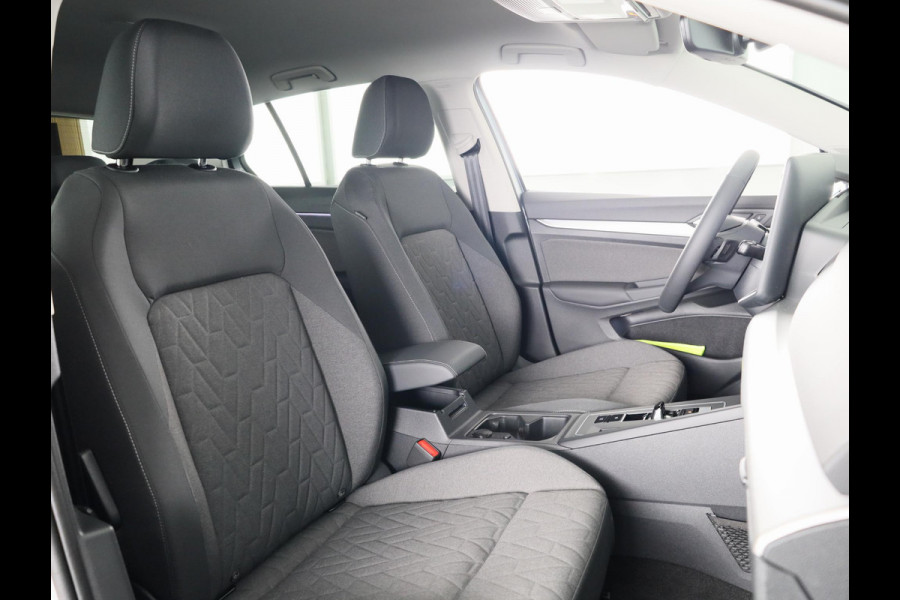 Volkswagen Golf Life Edition 1.5 eHybrid 150 kW / 204 pk Hatchback 6 versn. DSG