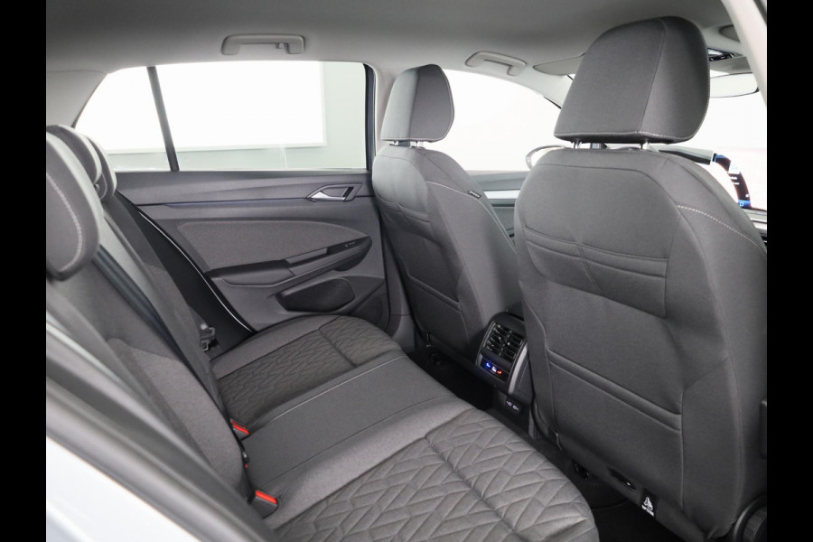 Volkswagen Golf Life Edition 1.5 eHybrid 150 kW / 204 pk Hatchback 6 versn. DSG