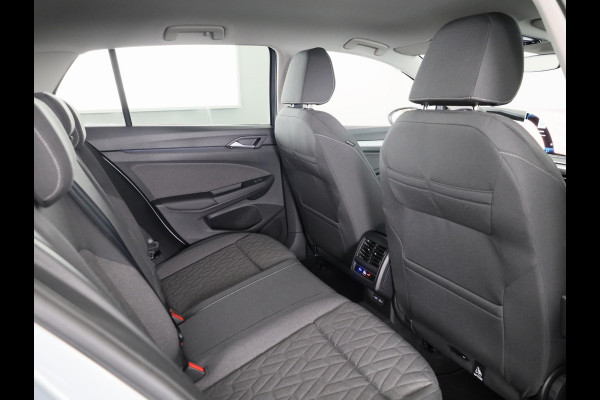 Volkswagen Golf Life Edition 1.5 eHybrid 150 kW / 204 pk Hatchback 6 versn. DSG