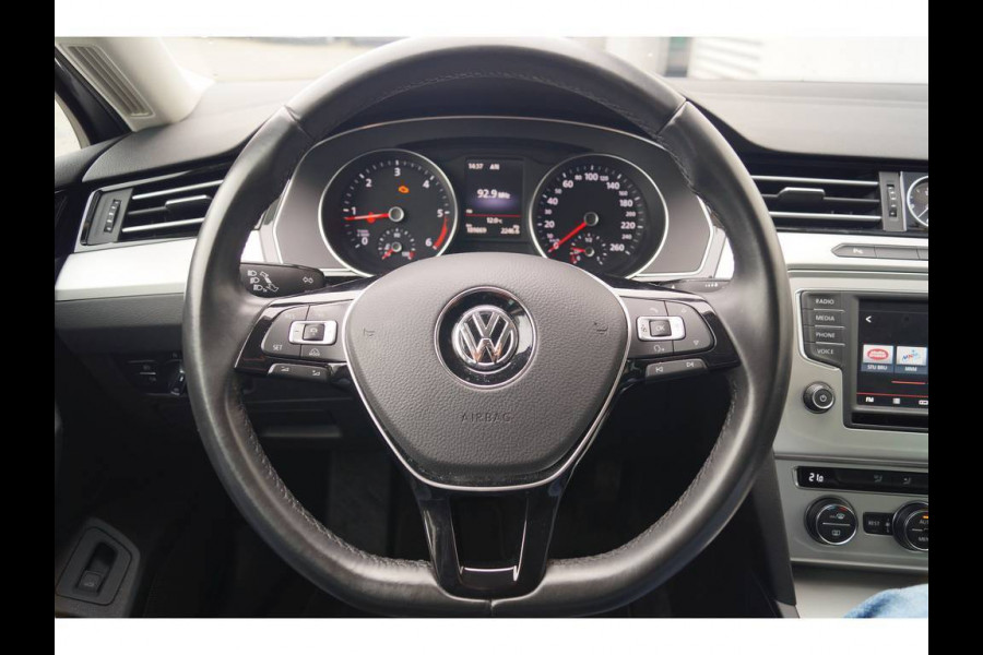 Volkswagen Passat Variant 1.6 TDI 120pk Comfortline -NAVI-ECC-PDC-