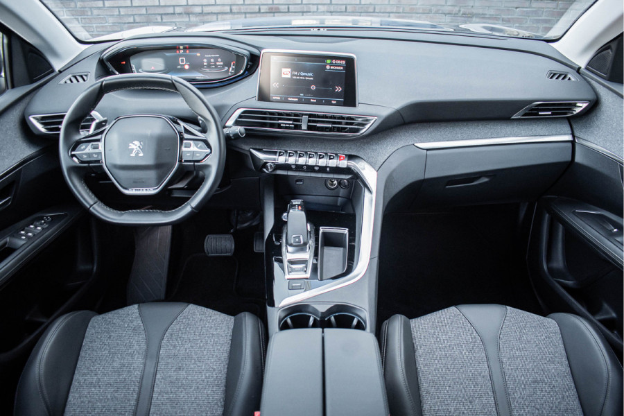 Peugeot 3008 1.2 PureTech Allure | Adaptive Cruise | LED | Half leder