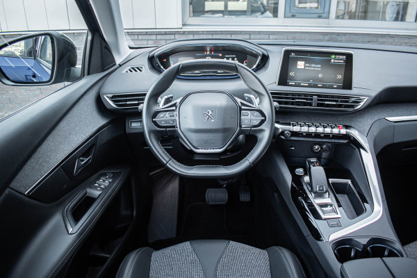 Peugeot 3008 1.2 PureTech Allure | Adaptive Cruise | LED | Half leder