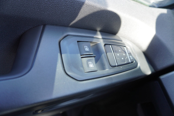 Renault Trafic 2.0 Blue dCi 130PK T29 L2H1 Start Dubbelcabine Nr. V017 | Airco |  Apple CP/Android auto | trekhaak