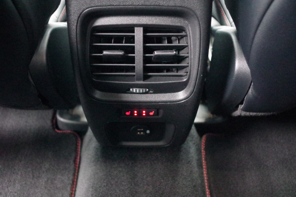Ford Kuga 2.5 PHEV 225 PK ST-Line X, Head-Up, Trekhaak, Winterpakket, 4 x Stoelverwarming, 360 Camera