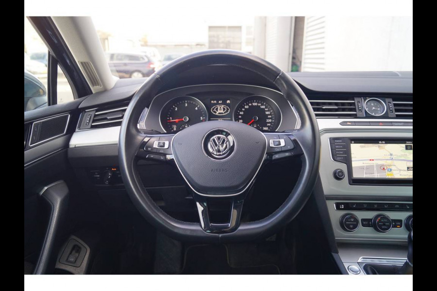 Volkswagen Passat Variant 2.0 TDI 150pk Business Edition -PANO-NAVI-