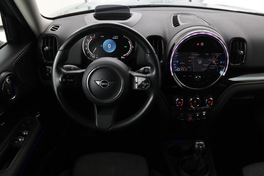 MINI Countryman 1.5 One Business Edition | Head-Up | Carplay | Half leder | Full LED | Navigatie | Climate control | PDC | Cruise control | DAB | Getint glas