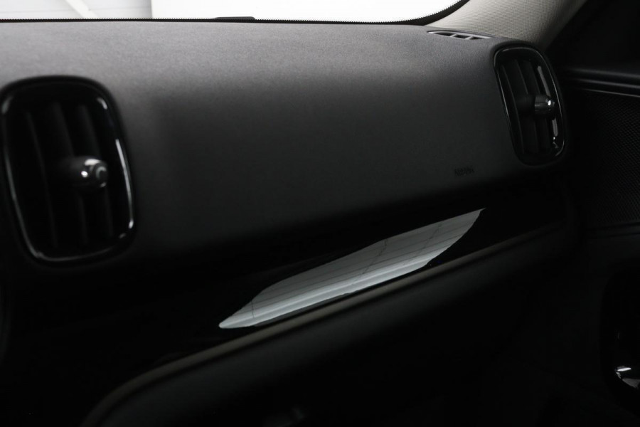 MINI Countryman 1.5 One Business Edition | Head-Up | Carplay | Half leder | Full LED | Navigatie | Climate control | PDC | Cruise control | DAB | Getint glas