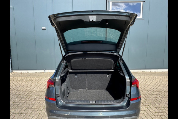 Škoda Kamiq 1.0 TSI * Sportline * Panoramadak * Visueel Cockpit * Camera *