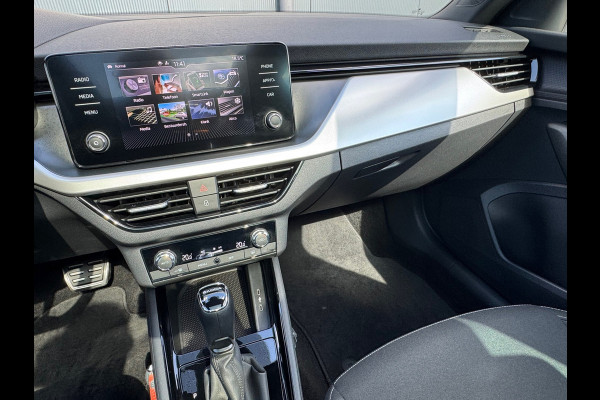 Škoda Kamiq 1.0 TSI * Sportline * Panoramadak * Visueel Cockpit * Camera *