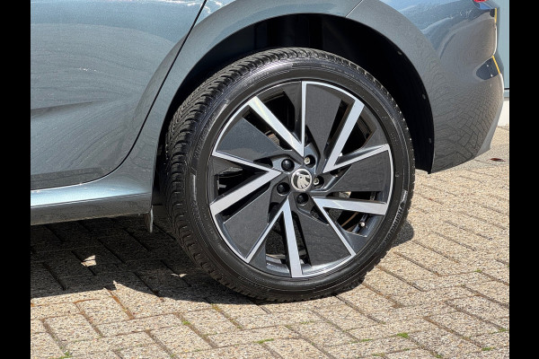 Škoda Kamiq 1.0 TSI * Sportline * Panoramadak * Visueel Cockpit * Camera *