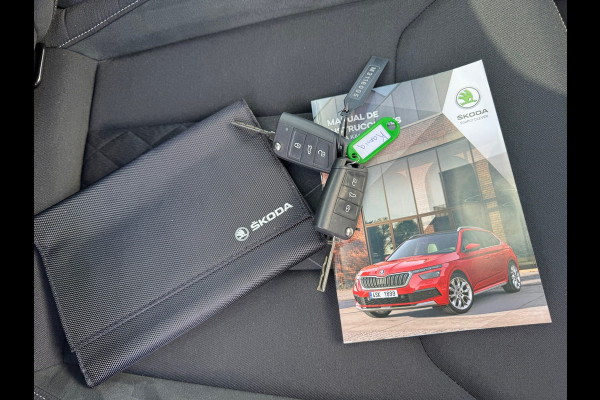 Škoda Kamiq 1.0 TSI * Sportline * Panoramadak * Visueel Cockpit * Camera *