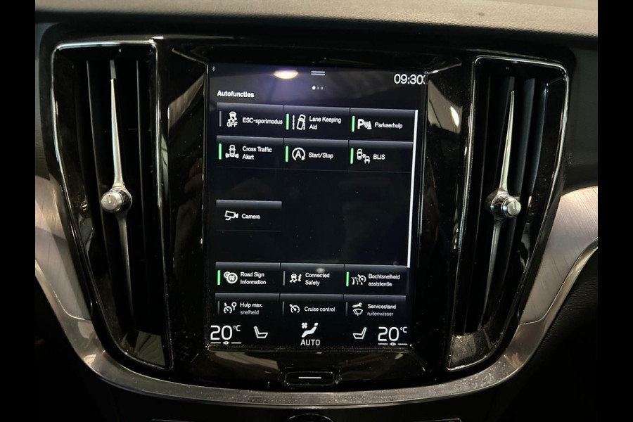 Volvo V60 T4 Aut. Momentum Pro Leder Parkeercamera Stoelverwarming 190pk