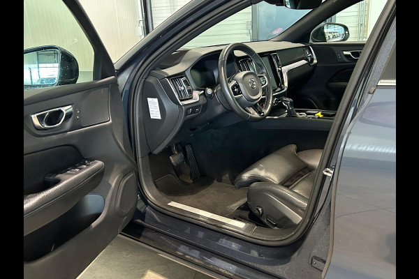 Volvo V60 T4 Aut. Momentum Pro Leder Parkeercamera Stoelverwarming 190pk