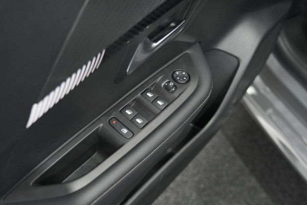 Peugeot 208 PureTech 100 Allure | 360 Camera | Dodehoekdetectie | Apple Carplay | Navigatie