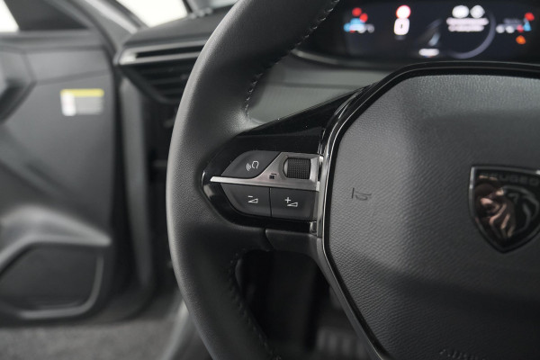 Peugeot 208 PureTech 100 Allure | 360 Camera | Dodehoekdetectie | Apple Carplay | Navigatie