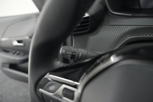 Peugeot 208 PureTech 100 Allure | 360 Camera | Dodehoekdetectie | Apple Carplay | Navigatie