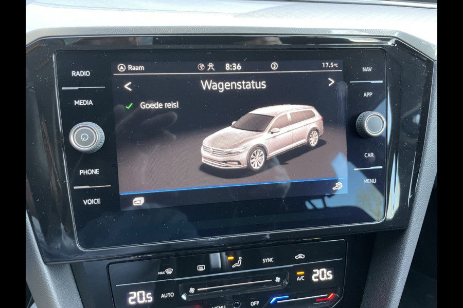 Volkswagen Passat Variant 1.5 TSI Business Automaat Climate control - cruise control - Parkeersensoren voor + achter - Achteruitrijcamera - multifunctioneel stuurwiel Mistlampen - Licht metalen velgen - Rijstrook sensor - navigatie - regensensor - Radio/USB/TEL