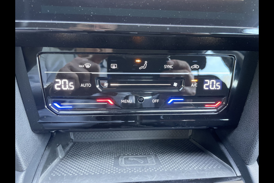 Volkswagen Passat Variant 1.5 TSI Business Automaat Climate control - cruise control - Parkeersensoren voor + achter - Achteruitrijcamera - multifunctioneel stuurwiel Mistlampen - Licht metalen velgen - Rijstrook sensor - navigatie - regensensor - Radio/USB/TEL