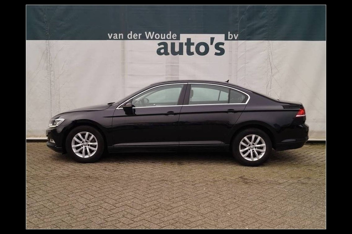 Volkswagen Passat 1.4 TSI Comfortline Business -XENON-NAVI-PDC-