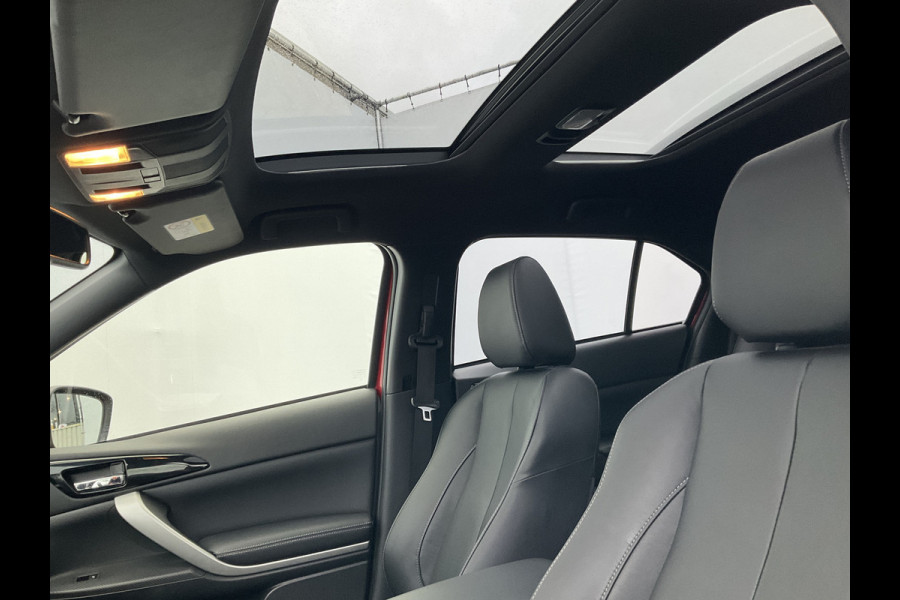 Mitsubishi Eclipse Cross 2.4 PHEV Leer Pano Nav/cam Stoelverw. Instyle Trekhaak
