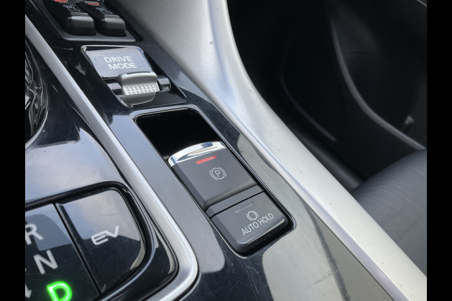 Mitsubishi Eclipse Cross 2.4 PHEV Leer Pano Nav/cam Stoelverw. Instyle Trekhaak