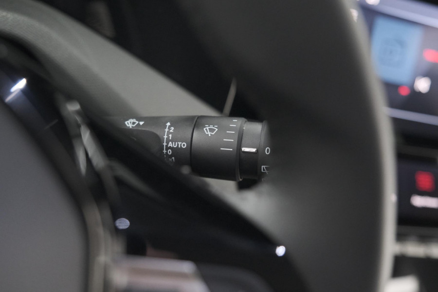 Peugeot 308 PureTech 130 Allure | Camera | Navigatie | Trekhaak afn. | Apple Carplay | PDC